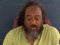 Mooji Answers: Why Is It So Hard to Stay as Awareness?